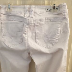 YMI Wanna Better Butt white skinny jeans